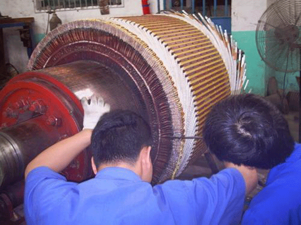 西瑪電機(jī)技術(shù)人員為您指出電機(jī)修理過程中的一些不良行為。 西瑪電機(jī)技術(shù)人員為您指出電機(jī)修理過程中的一些不良行為。
