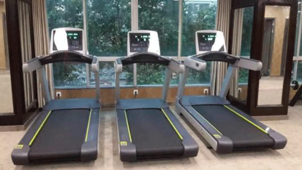 電動跑步機通過電機帶動跑帶能體驗不同的跑步環(huán)境——西安泰富西瑪電機(西安西瑪電機集團股份有限公司)官方網(wǎng)站 電動跑步機通過電機帶動跑帶能體驗不同的跑步環(huán)境——西安泰富西瑪電機(西安西瑪電機集團股份有限公司)官方網(wǎng)站