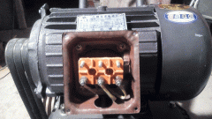 淺談西安泰富西瑪三相電動機(jī)異步電動機(jī)的基本原理。